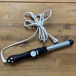 Beachwaver S1 black rotating hair curling iron